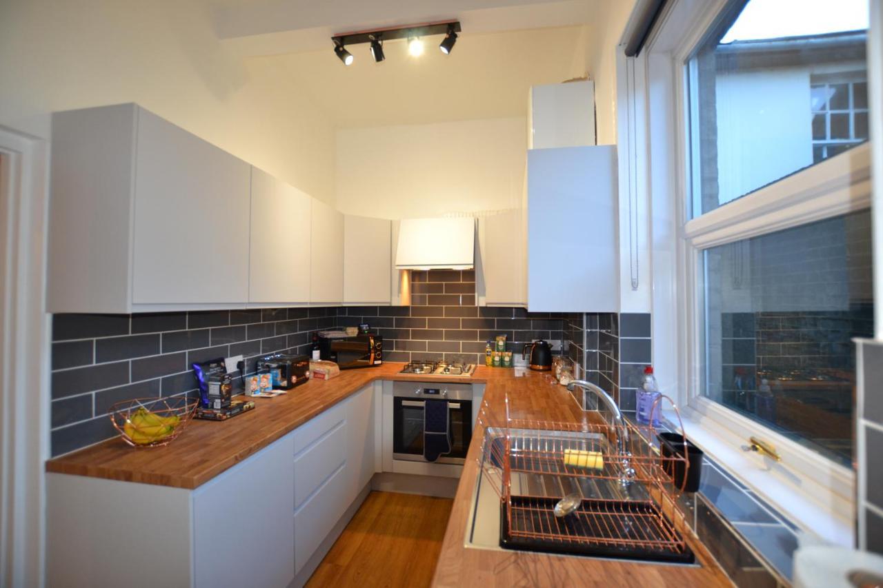 Mayflower 2 Bed Boutique Apartment - Stayseekers Salisbury Bagian luar foto