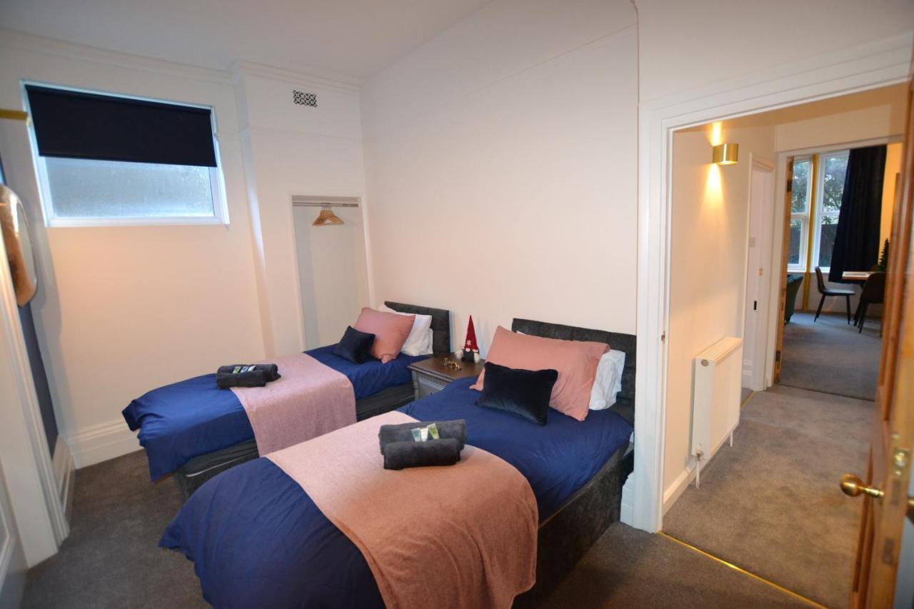 Mayflower 2 Bed Boutique Apartment - Stayseekers Salisbury Bagian luar foto